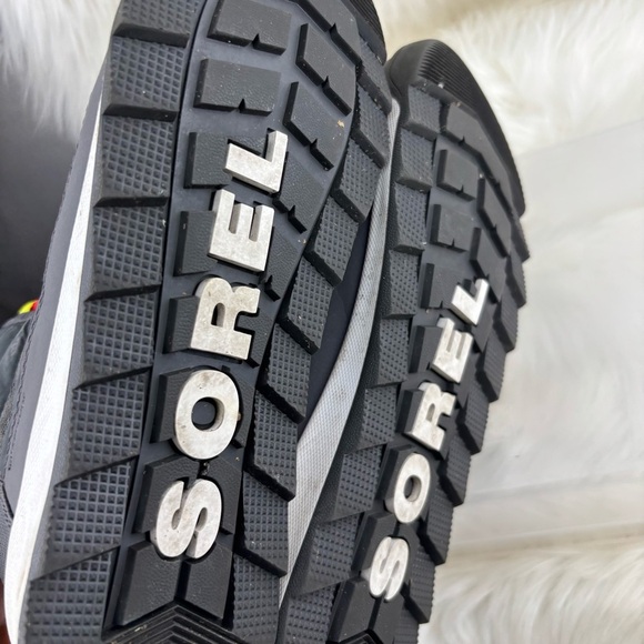 Sorel Whitney winter Boots - Size 6 Woman - Picture 9 of 11